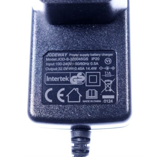 Philips 3000 & 5000 Series vezeték nélküli porszívóhoz hálózati adapter - 32V, 0,45A
